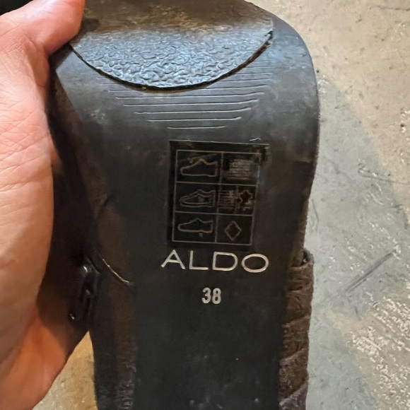 Ankle booties - Picture 3 of 4